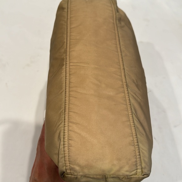 Authentic Prada shoulder bag - Picture 8 of 14